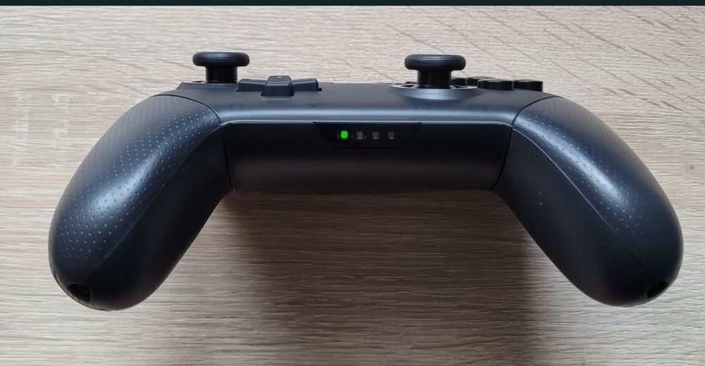 Nowy czarny Pro Controller do  Nintendo Switch lub Nintendo Switch 2
