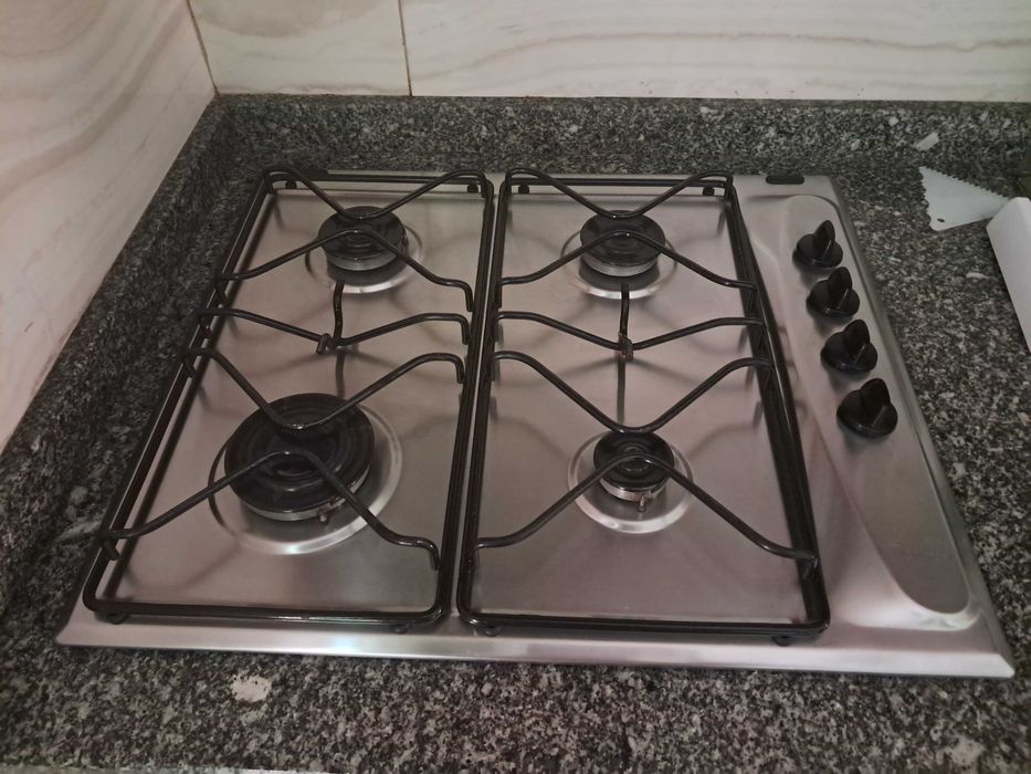 Conjunto Forno Elétrico e Placa a Gás Whirlpool