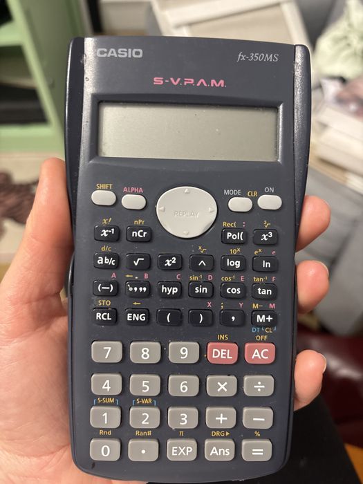 Kalkulator Casio naukowy