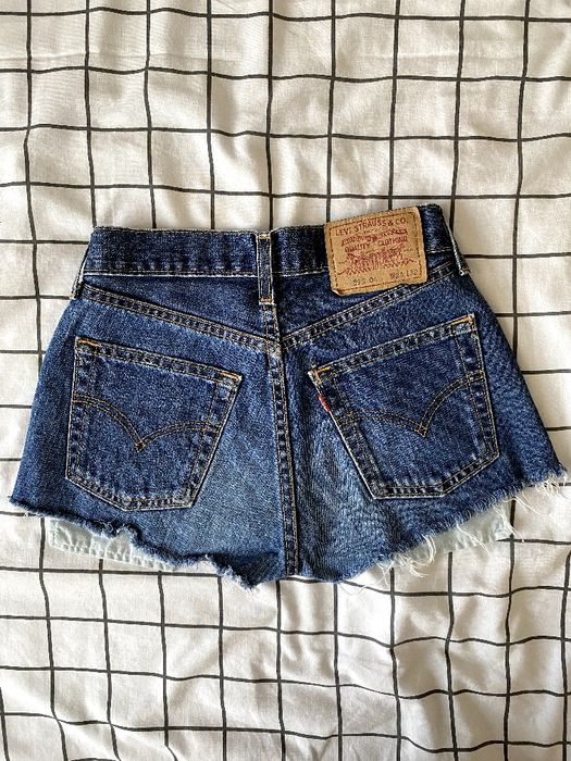 Вінтажні джинсові шорти Levis