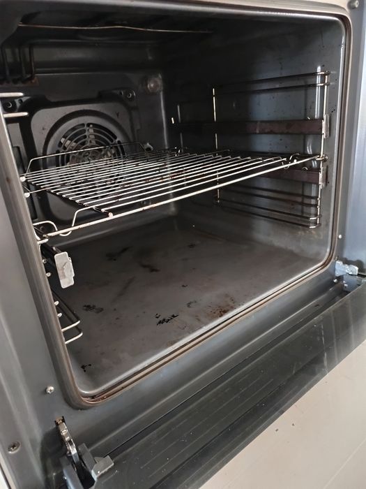 Piekarnik Amica stal nierdzewna