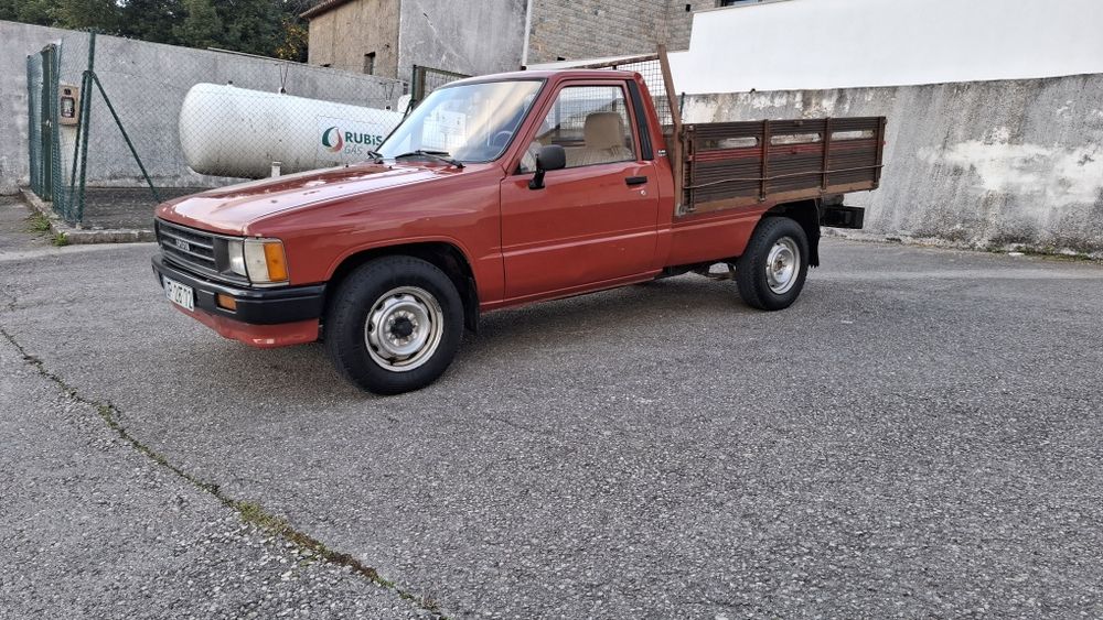 Toyota hilux  4×2