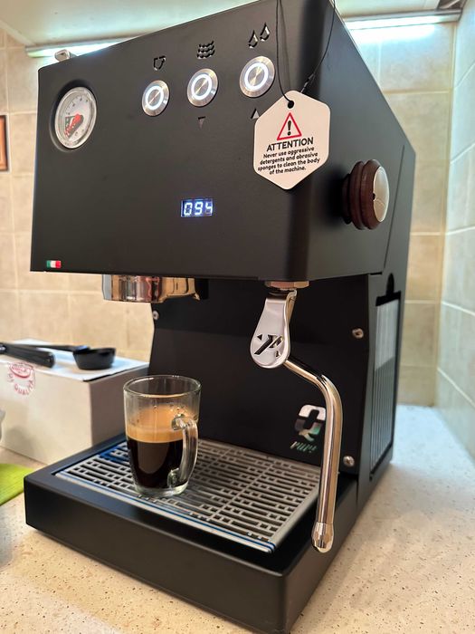 Kolbowy ekspres do kawy Quick Mill POP! Made In Italy 15 Bar