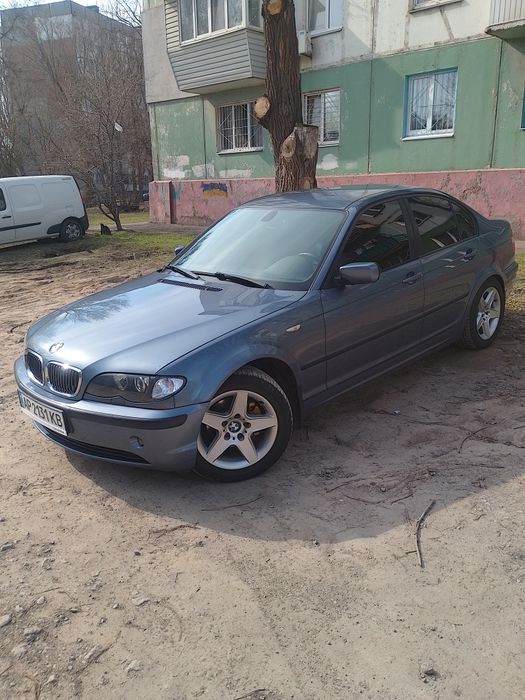 Продам bmw 318 рестайлинг