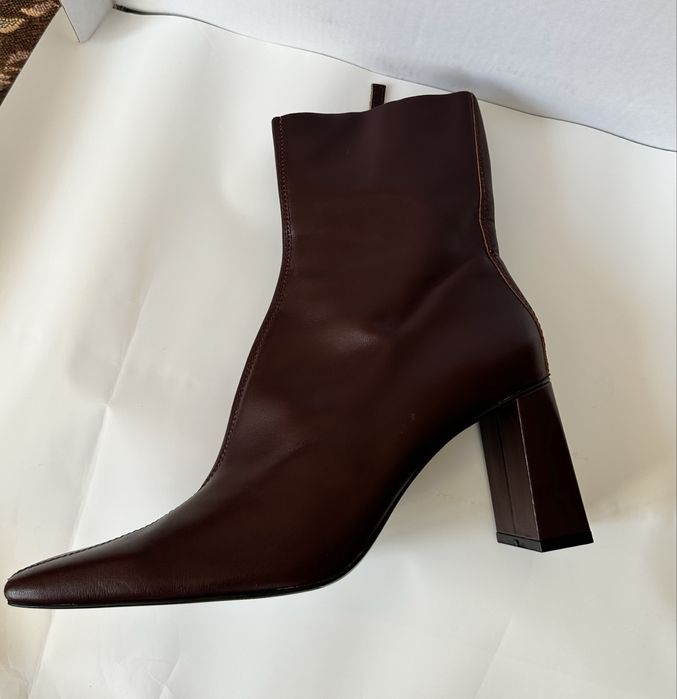 Ботильони шкіряні Zara