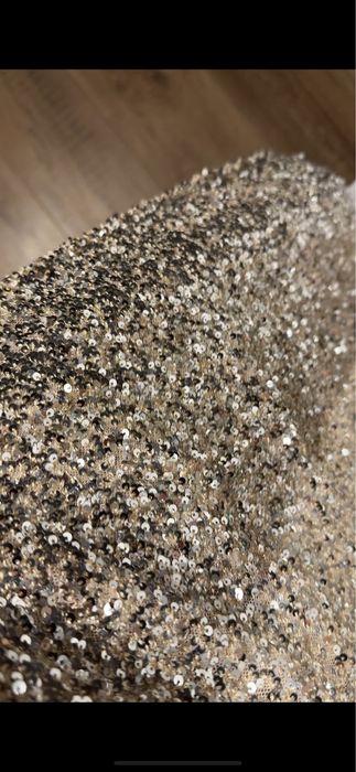 Нарядная юбка в пайетках р.L