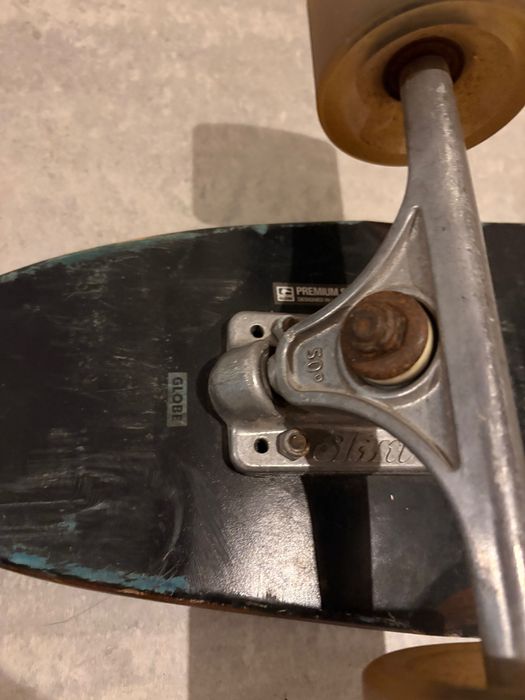 longboard globo usado mas otimo