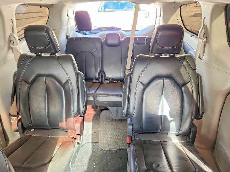 Chrysler Pacifica 2022r