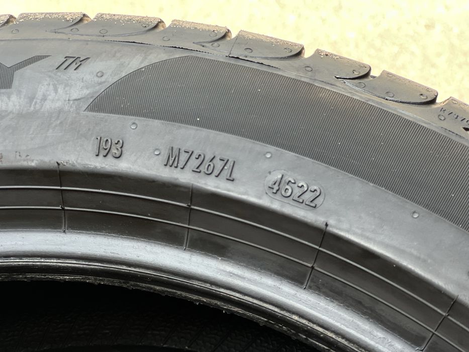 Літня гума Pirelli Powergy 215 50 R18 92W 2022 рік летняя резина шины