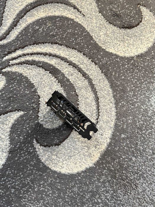 AMD Radeon RX 6600 8 GB / GDDR6 - Відеокарта