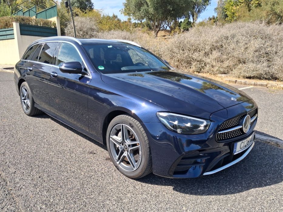 Mercedes-Benz E 300 de 4MATIC Estate, AMG Line, híbrido plug-in Diesel, de 2022, com 162.018 km.