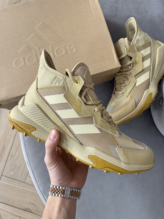 Adidas Terrex Wysokie Oryginalne Buty Trekkingowe Męskie Brązowe 46