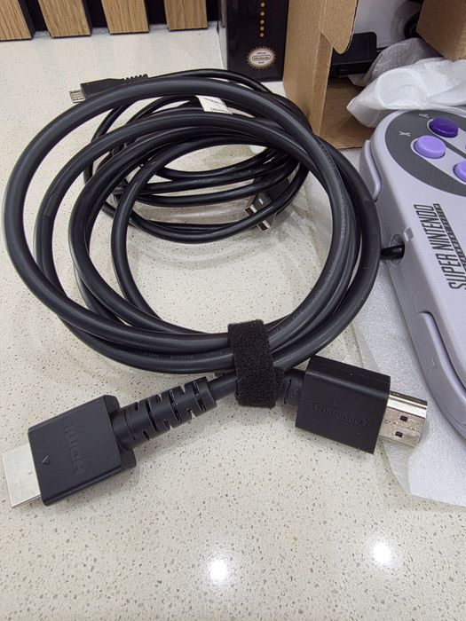 Mini SNES Console – US Model (Like New)64741299677569121