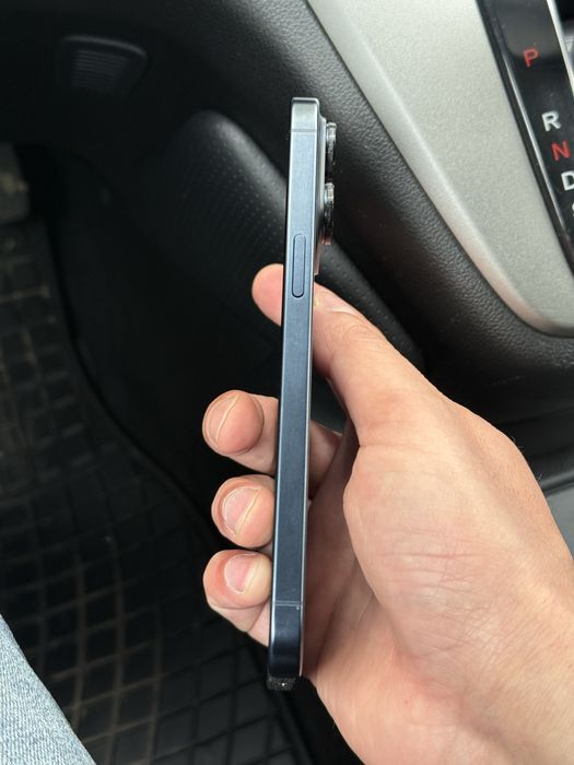 Iphone 15 pro max 256gb blue titanium