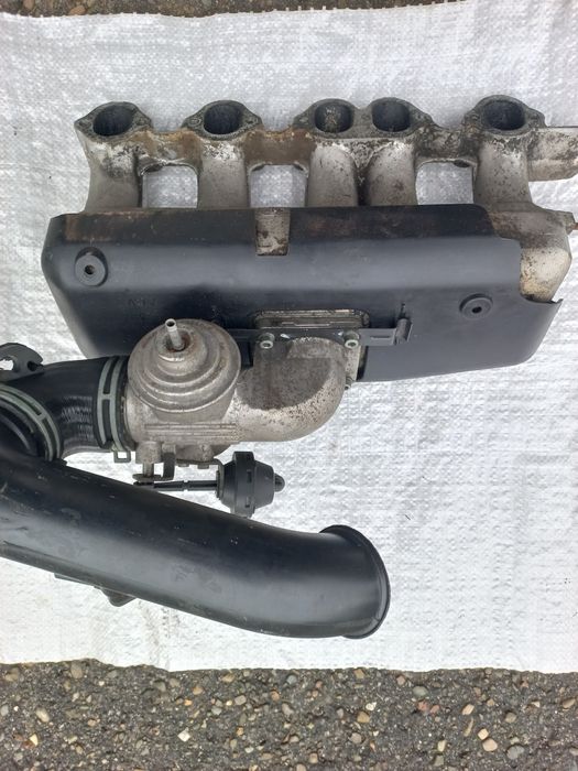 Впускний колектор VW Т4 2.5