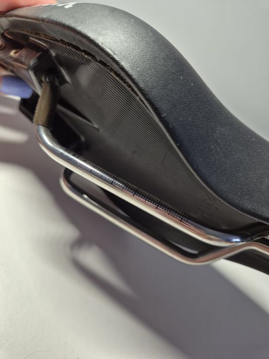 Siodełko triathlonowe FIZIK Tritone  aluminium