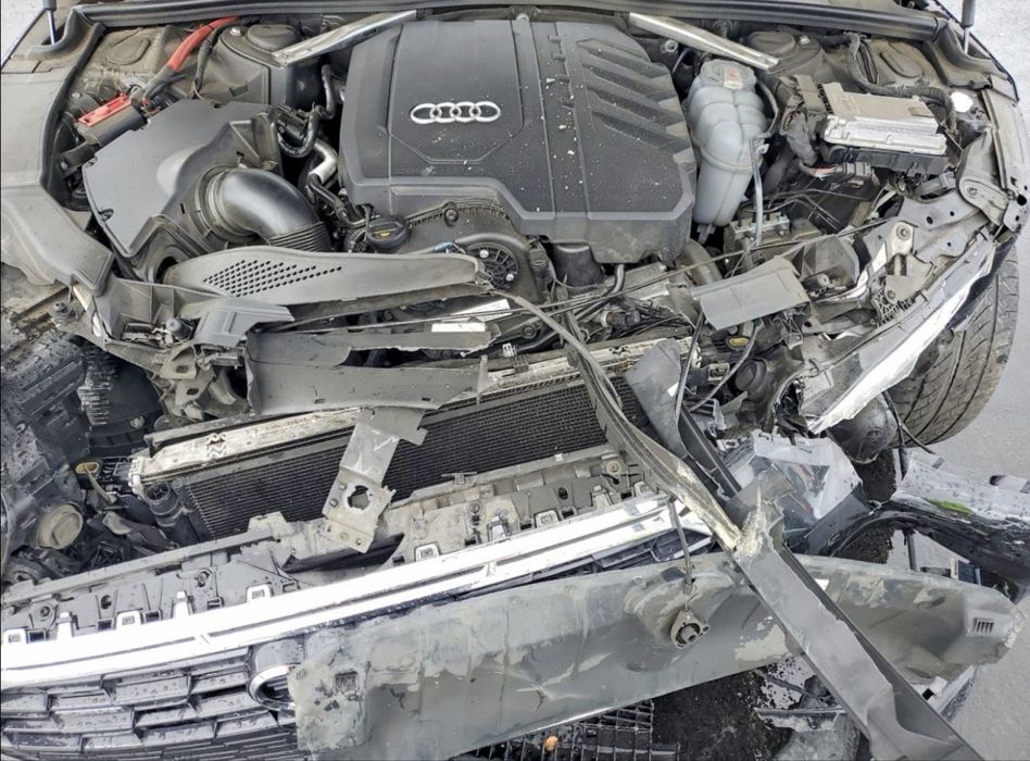 Audi A5 Premium Plus 2021 в дорозі