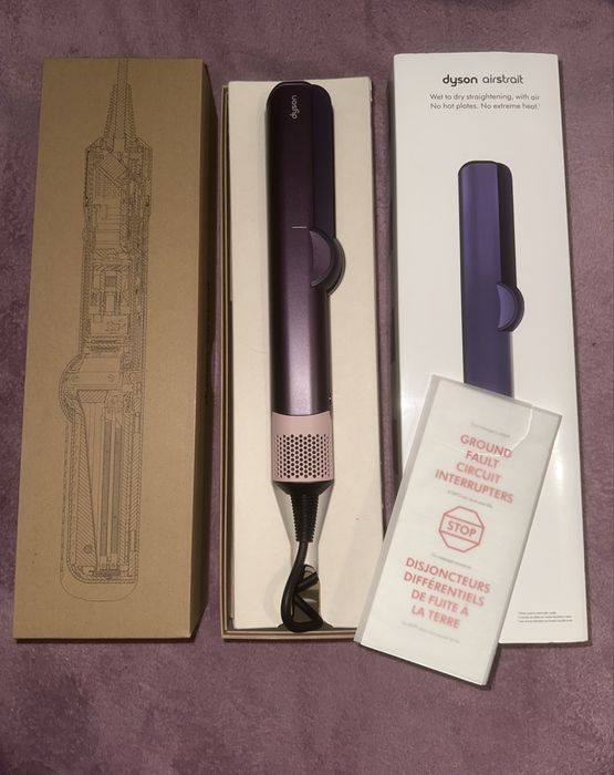 Фен выпрямитель для волос (Dyson Airstrait).