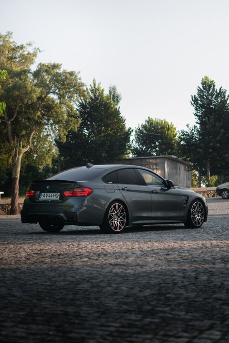 BMW 420d kit m4 pack m Sanguedo • OLX.pt