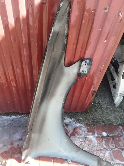 Blotnik lewy przód volvo v50 s40