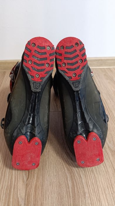 Atomic B-tech 90 28/29 334mm