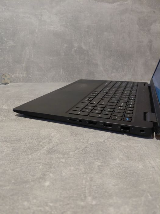 Dell 3520/I5-1135G7/DDR-16/SSDM2-512