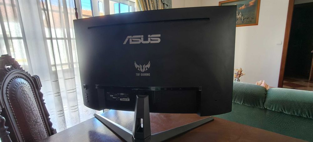 Monitor Gaming ASUS TUF 32 Curvo 165hz QHD- Como novo