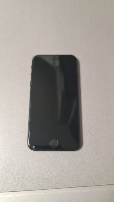 Айфон se 128G продам