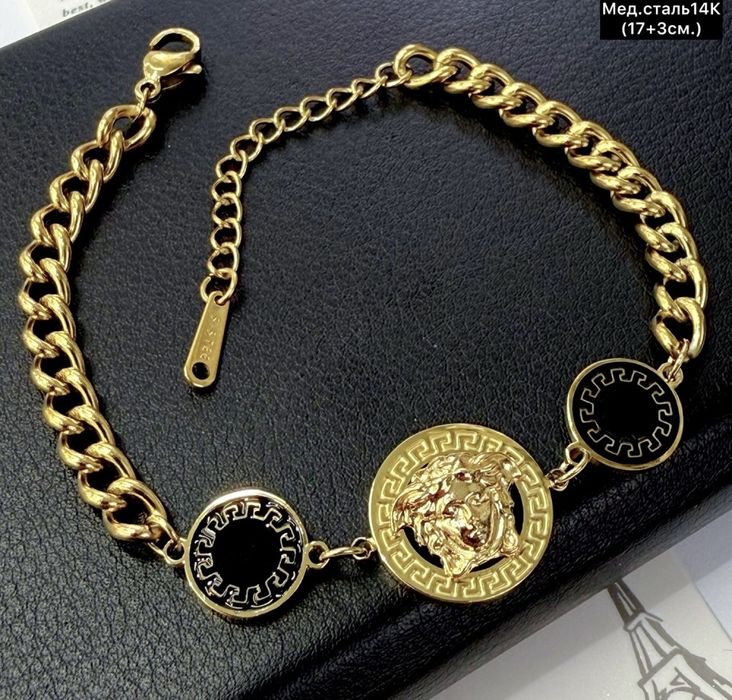 Браслети на руку