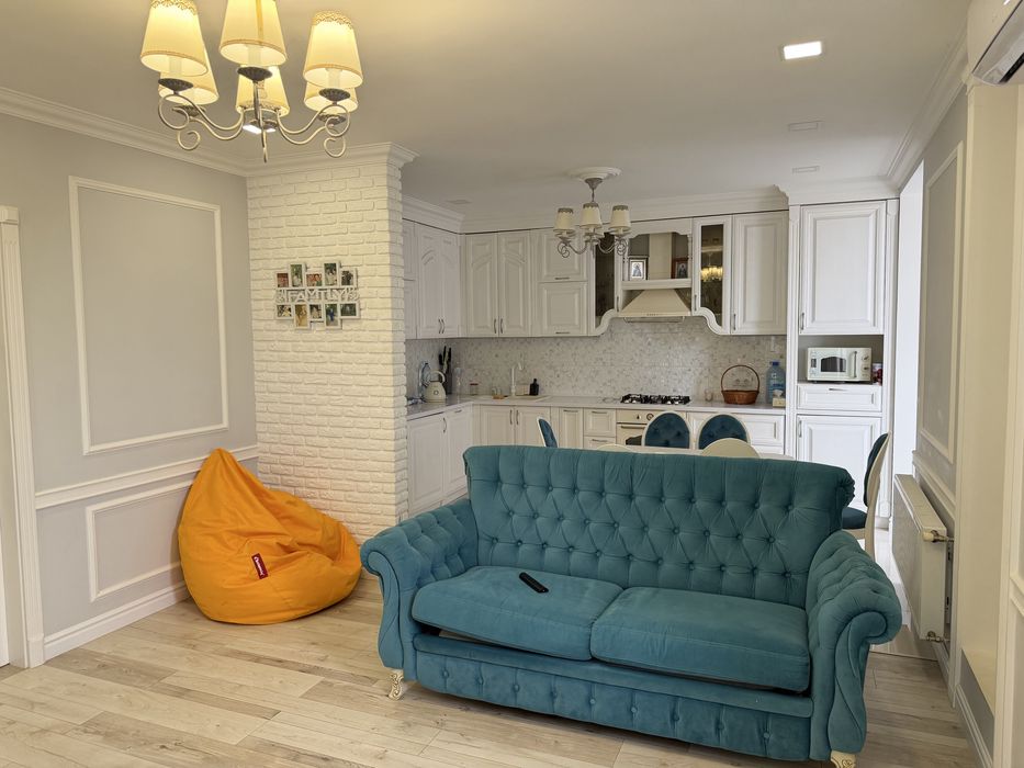 Сдам долгосрочно! 2 комнаты и кухня-гостиная