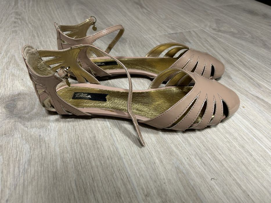 Босоножки сандалии женские