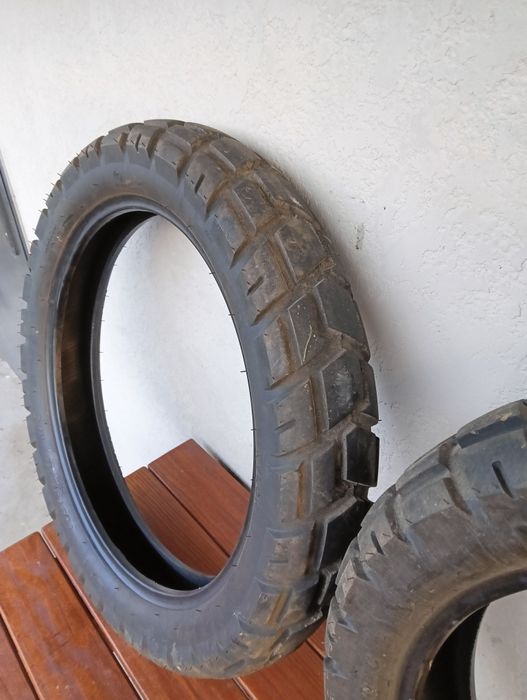 Продам мото шини на Теккен майже нові