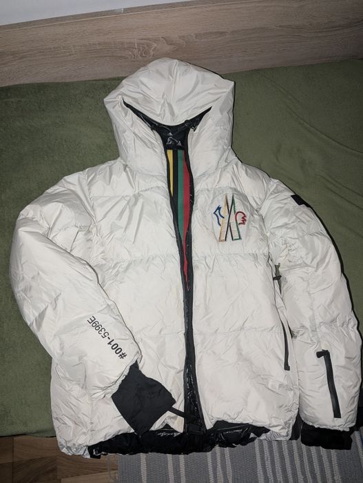 СРОЧНО!!Moncler grenoble 2022  puffer пуховик