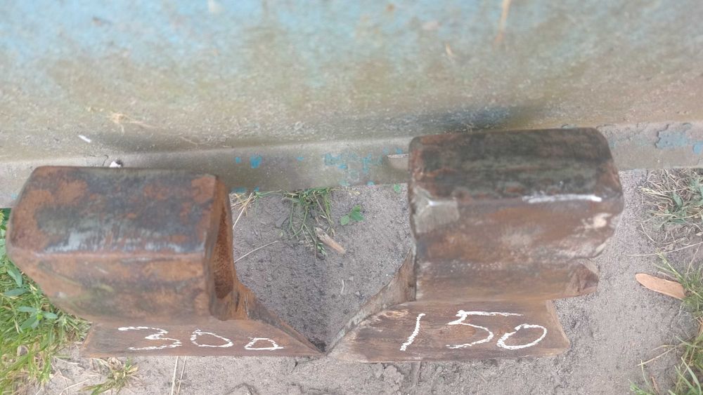 Топор плотницкий