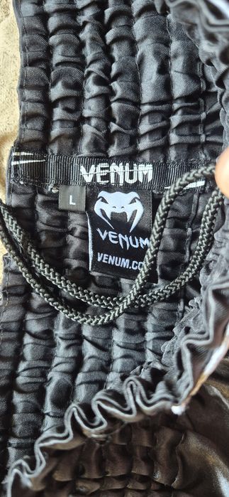 Spodenki muay thai venum L