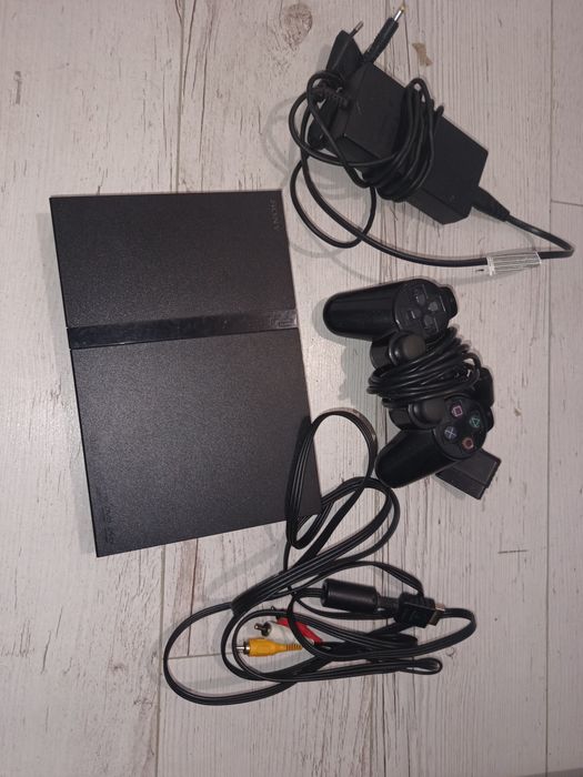 PlayStation 2 slim+ pad+ kabel tv+ zasilacz