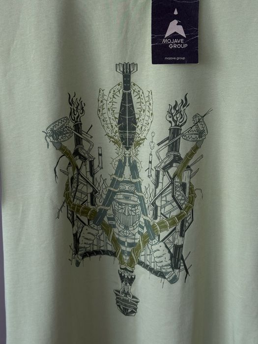 Футболка Riot Division Trident