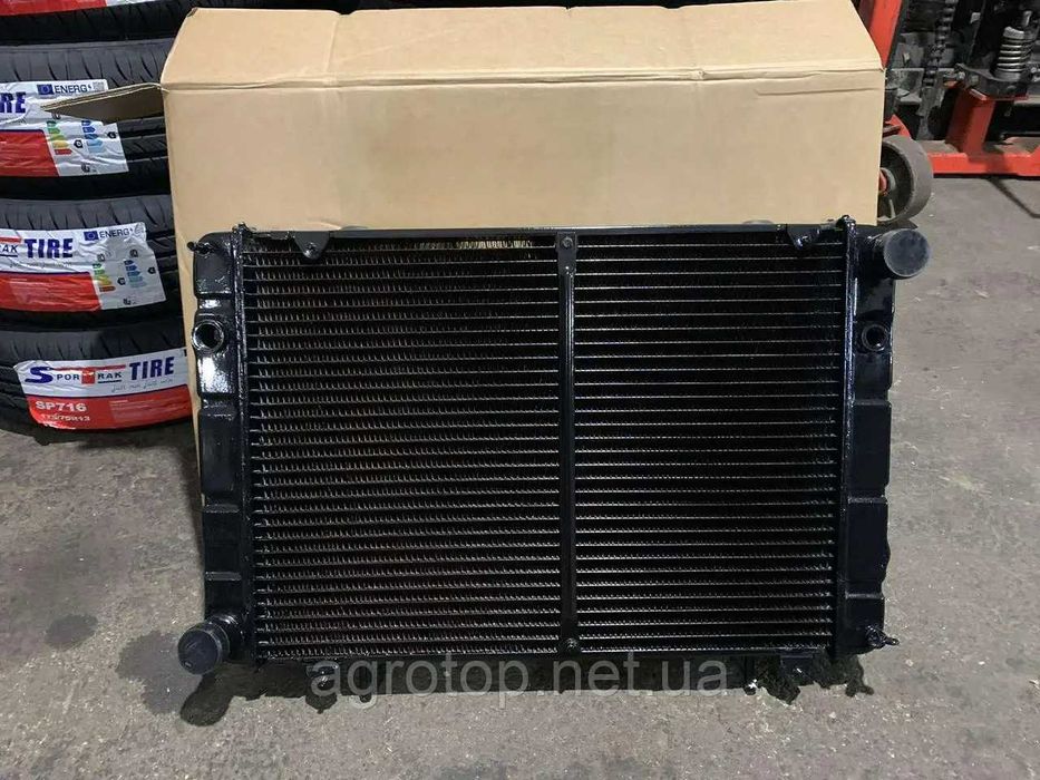 Радіатор охолодження на Камаз.МАЗ.КРАЗ.Зил.Газель.Уаз.Паз.Газ.Урал
