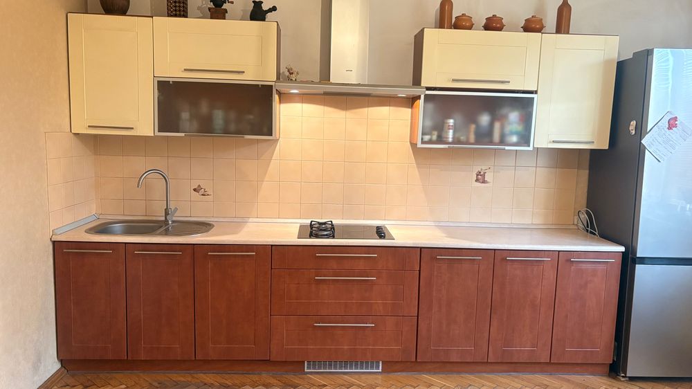 Кухонні меблі б/у