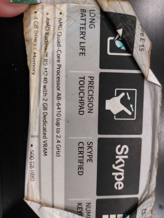 Portátil Acer Aspire E5- 521G