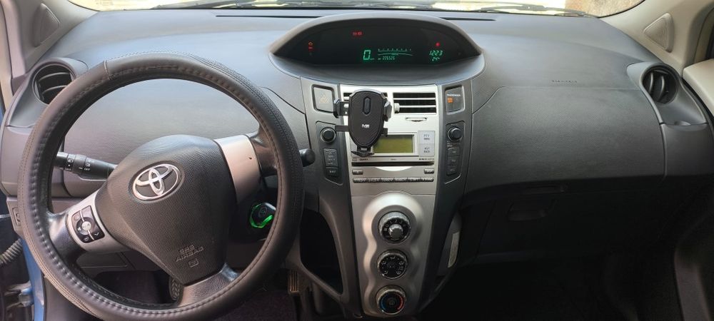 Toyota Yaris 1.0 VVT-i ACtive+AC