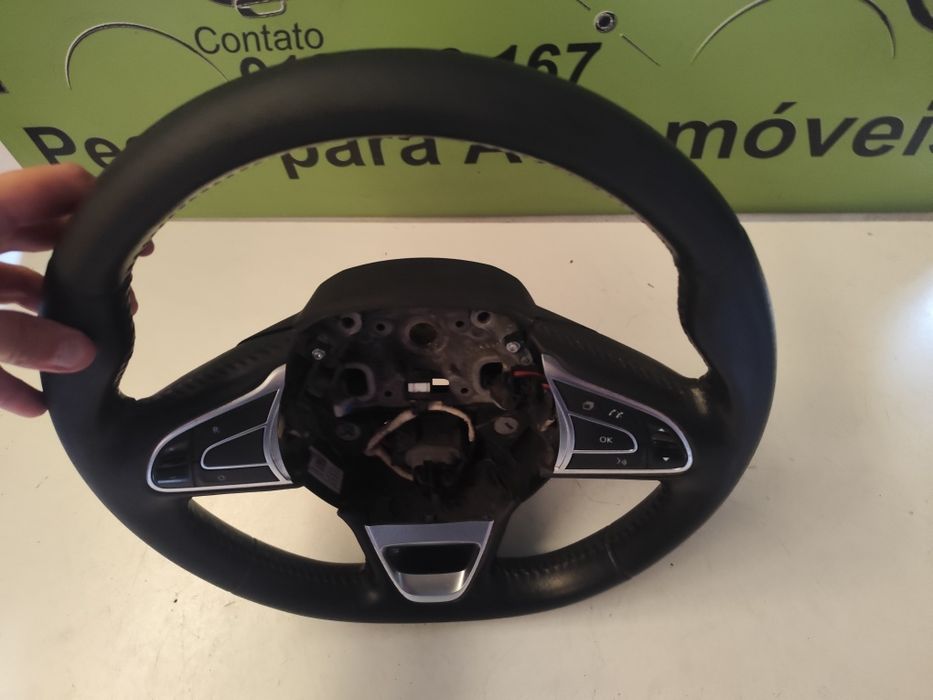 Renault Megane Iv - Volante - V154
