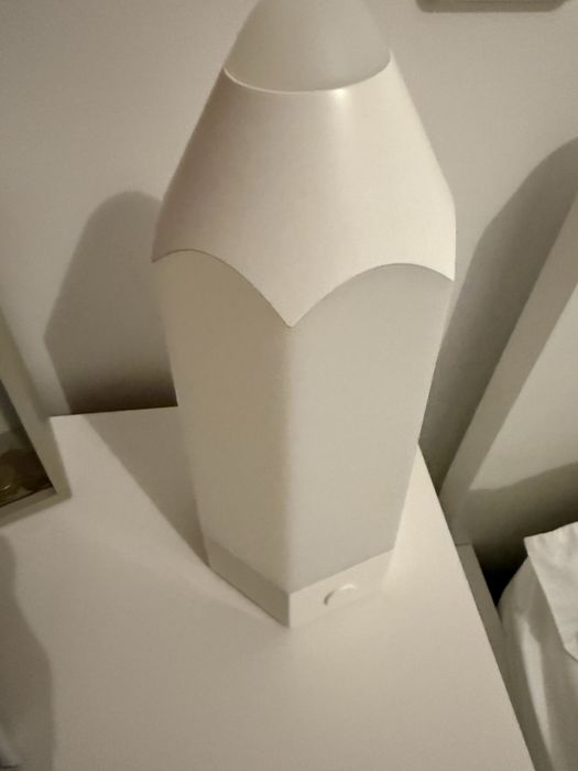 Candeeiro LED de mesa - multicor