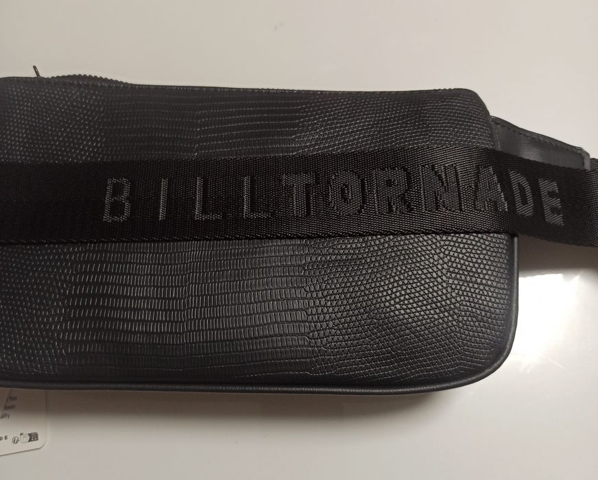 Чоловіча шкіряна бананка