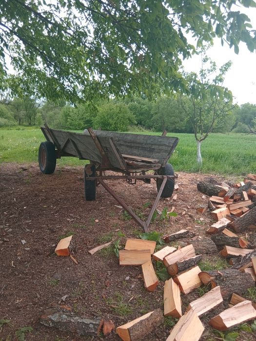 Продам добротного воза