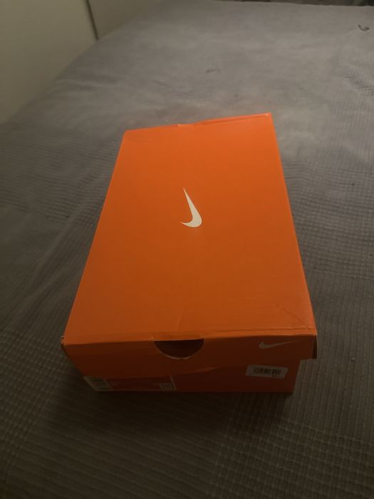 Tenis novos com farura