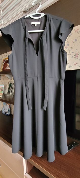 Платье на девушку