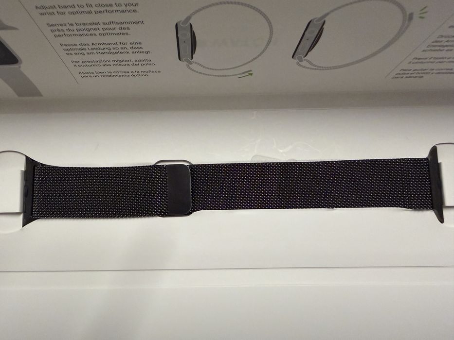 Apple watch series 8 midnight aluminium case 45mm