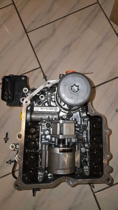 Мехатронік DSG DQ-200 з платою керування 0CW (плата 0AM927769K). Протестовано DSG Service.