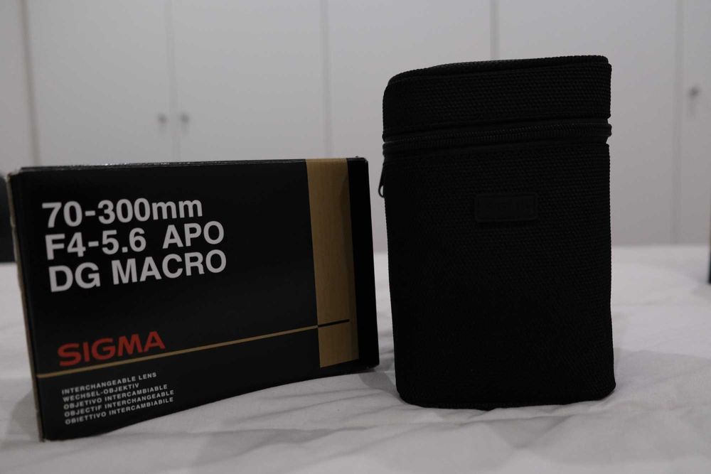 Objetiva Sigma 70-300 mm F/4-5.6 (Mount Nikon AF)